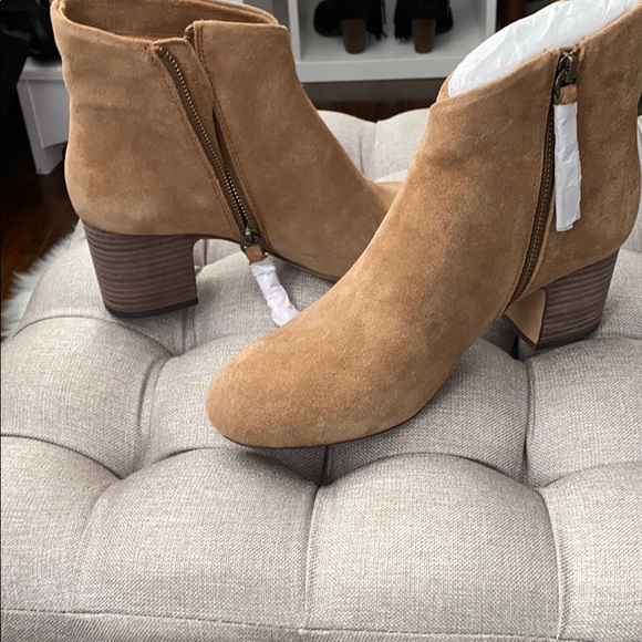 NWOB Splendid Booties - Picture 2 of 3